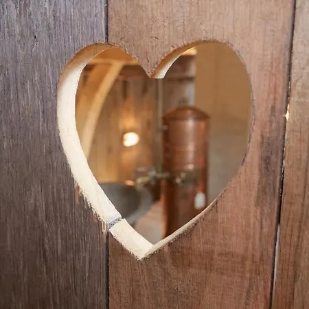 Au Charme De Rachamps - 4 Personnes *