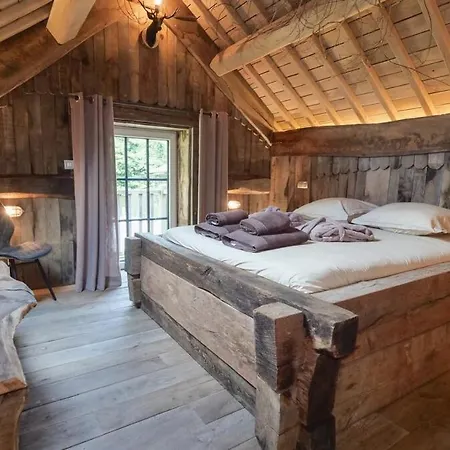 샬레 Au Charme De Rachamps - 4 Personnes *