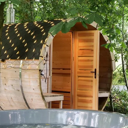 Au Charme De Rachamps - 4 Personnes Chalet Bastogne