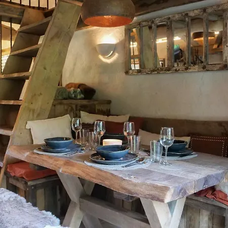 Chalet Au Charme De Rachamps - 4 Personnes