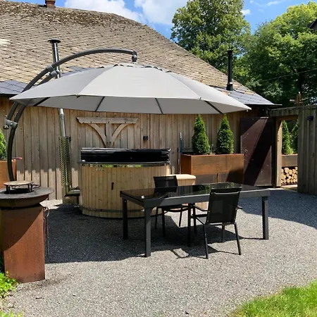 Au Charme De Rachamps - 4 Personnes 샬레 *