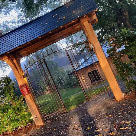 Au Charme De Rachamps - 4 Personnes Chalet Bastogne