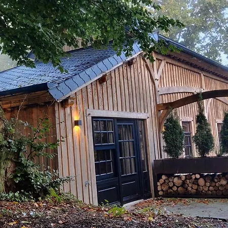 샬레 Au Charme De Rachamps - 4 Personnes 바스토뉴