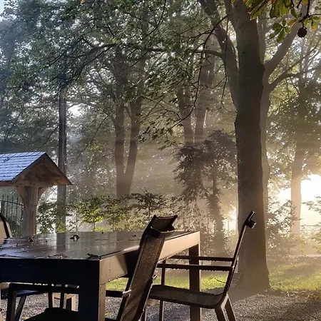 Au Charme De Rachamps - 4 Personnes Chalet Bastogne