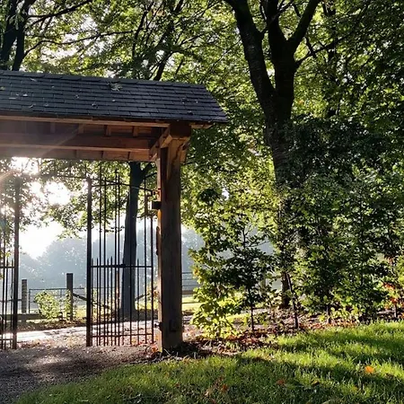 Au Charme De Rachamps - 4 Personnes